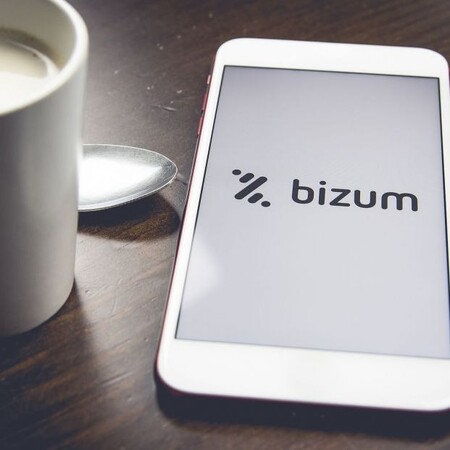 The Bizum logo on a mobile phone