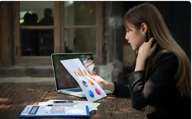 How Intrusive Media Coverage Directly Affects Female-Founded Companies