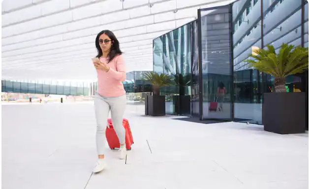 How Airport Street Style Became the New Red Carpet